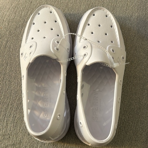 Sperry Loafers- NWT - Picture 1 of 5